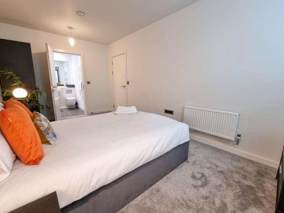Luxury City Centre Townhouse With Parking Manchester Exterior foto