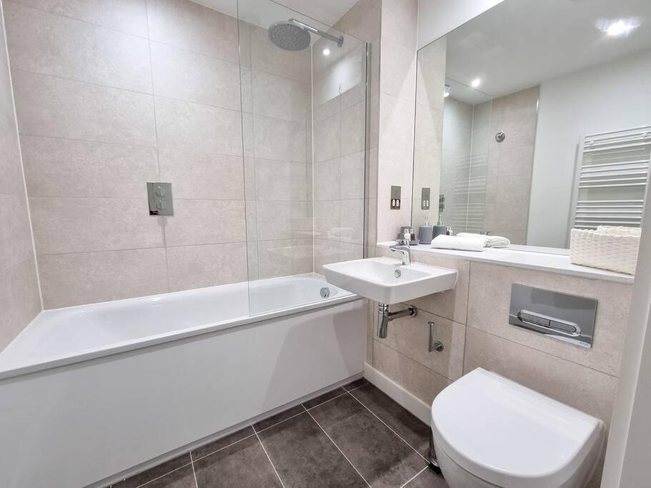 Luxury City Centre Townhouse With Parking Manchester Exterior foto